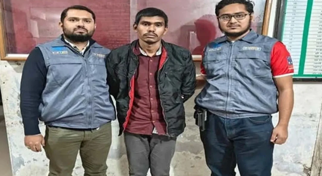 প্রতারক শামীম ওসমান গ্রেপ্তার, স্বরাষ্ট্র উপদেষ্টার পরিচয়ে অর্থ দাবি