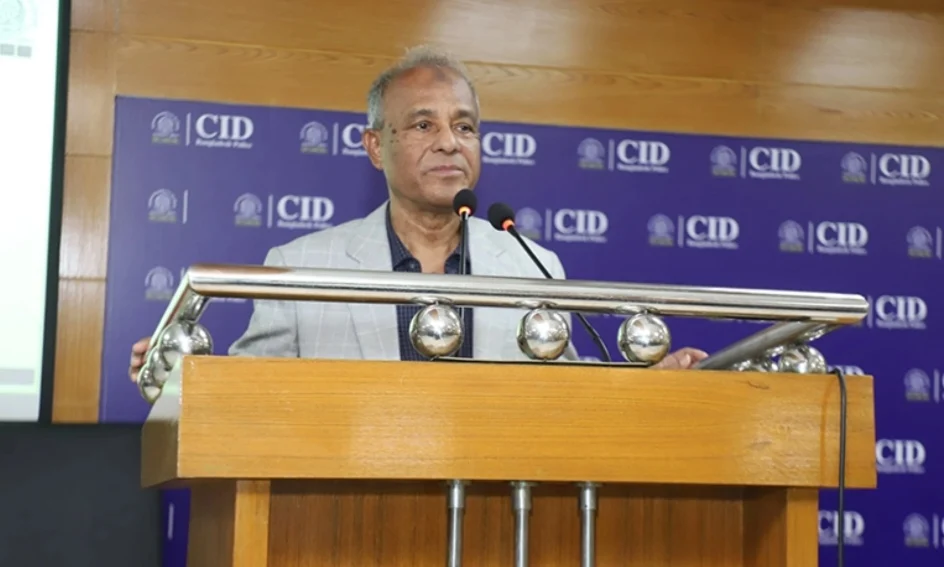 এবার ভোটকেন্দ্র থেকে ব্যালট ছিনতাইয়ের সুযোগ নেই: স্বরাষ্ট্র উপদেষ্টা