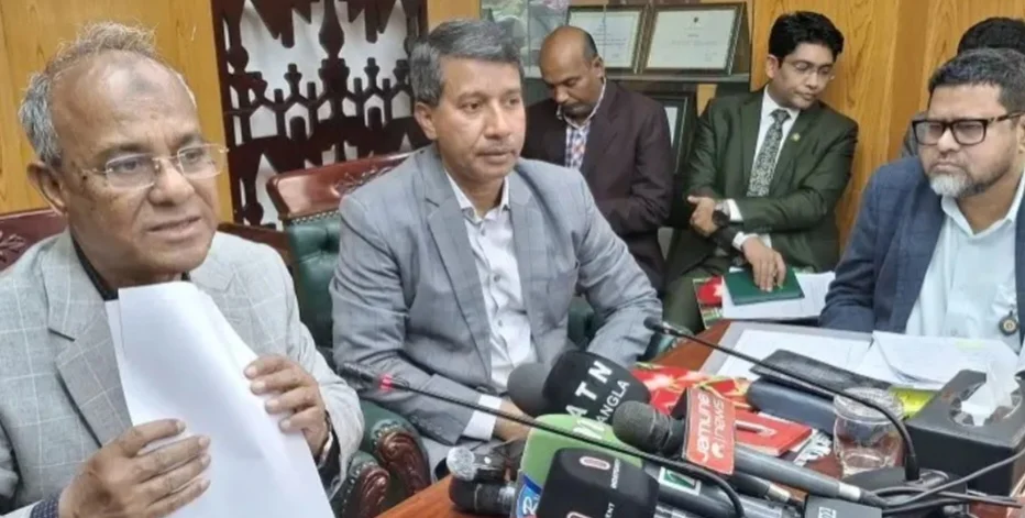 আওয়ামী লীগ-ছাত্রলীগ নয়, সরকার অপরাধীদের জামিনের বিরুদ্ধে: স্বরাষ্ট্র উপদেষ্টা
