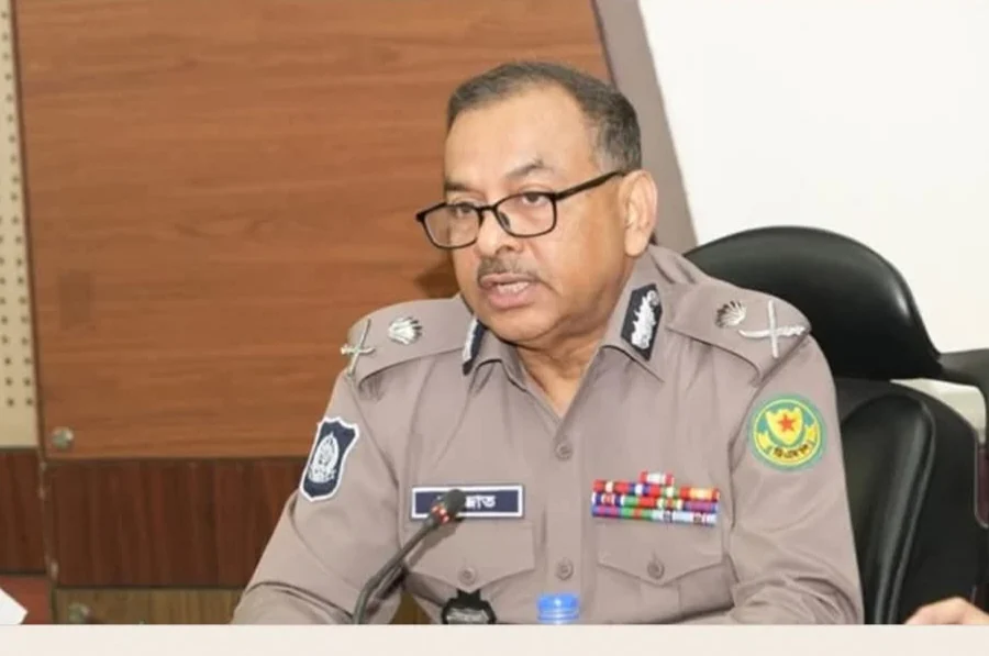 রমজানে ন্যায্যমূল্য নিশ্চিত করতে ব্যবসায়ীদের প্রতি ডিএমপি কমিশনারের কড়া বার্তা