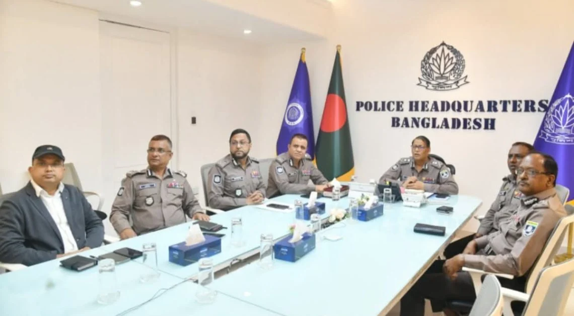 কার্যক্রম নিষিদ্ধ রাজনৈতিক দলের তৎপরতা চলতে দেওয়া যাবে না: আইজিপি বাহারুল আলম