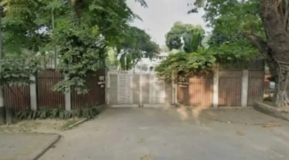 বাসা না ছাড়লে সাবেক উপদেষ্টাদের ভাড়া দিতে হবে