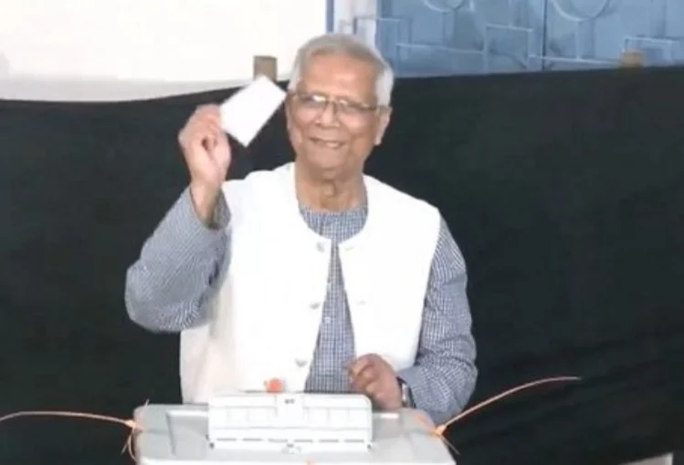ড. মুহাম্মদ ইউনূস: আজ থেকে প্রতি পদে নতুন বাংলাদেশ গড়ার সুযোগ