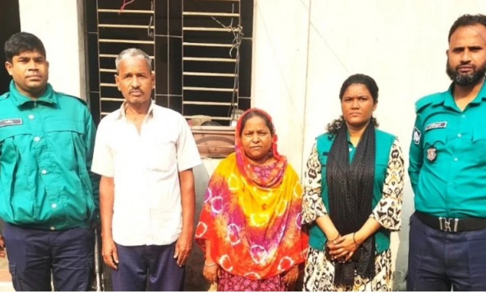 ভিক্ষুকদের নামে বিকাশ-নগদ অ্যাকাউন্ট খুলে অভিনব প্রতারণা, দম্পতি গ্রেফতার