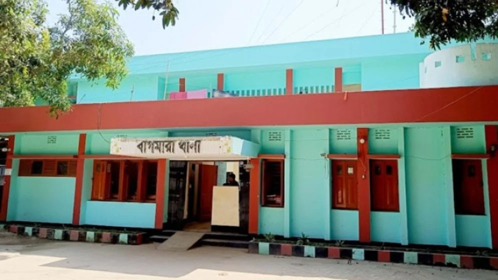সুদের টাকার জন্য ঘনিষ্ঠ বন্ধুর হাতে জীবন দিতে হলো মাহাবুরকে