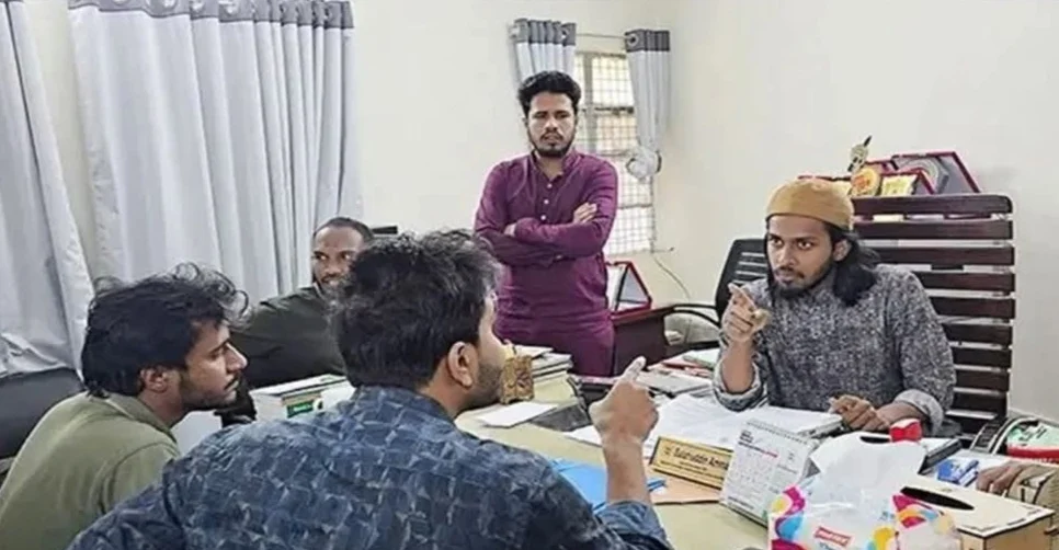 রাজশাহী বিশ্ববিদ্যালয়ে জিএস আম্মারের বেপরোয়া আচরণে শিক্ষক-শিক্ষার্থী অসন্তুষ্ট
