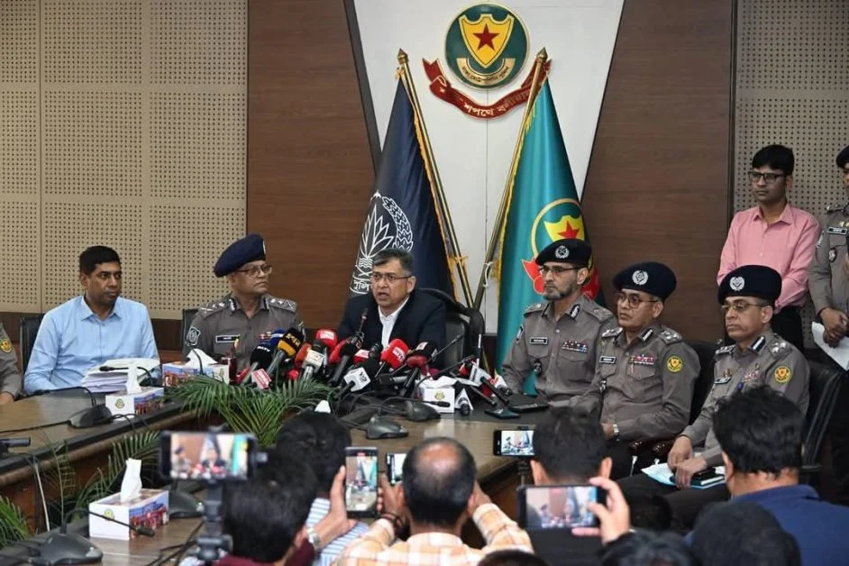 পুলিশের ভাবমূর্তি ক্ষুণ্ণ হয়—এমন কাজ করা যাবে না: স্বরাষ্ট্রমন্ত্রী