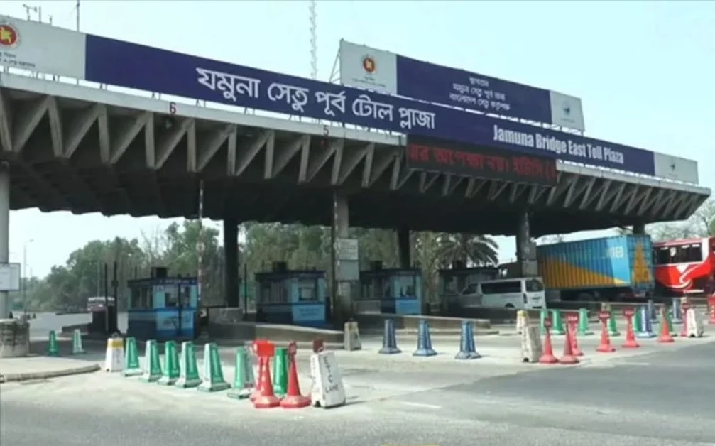ঈদ ঘিরে ঘরমুখো মানুষের চাপ, যমুনা সেতুতে ২৪ ঘণ্টায় প্রায় ৪৭ হাজার যান পারাপার
