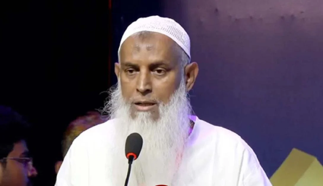 হজযাত্রীদের সেবা করা আমাদের দায়িত্ব: ধর্মমন্ত্রী