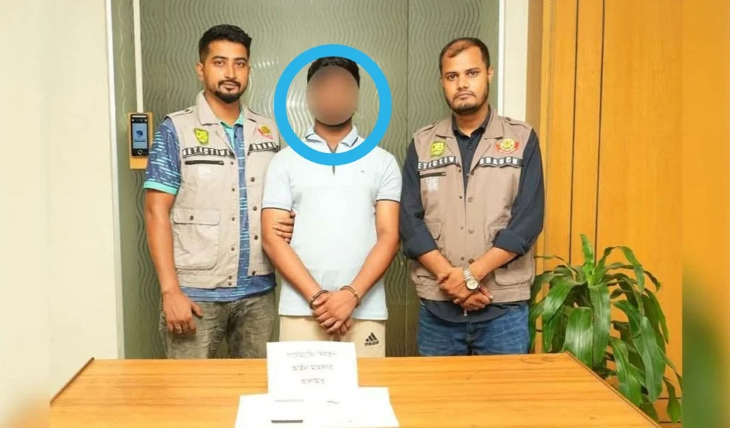 মিরপুরে প’র্নো’গ্রাফি বিক্রি ও সরবরাহের অভিযোগে যুবক গ্রেফতার, মোবাইল ও সিম জব্দ