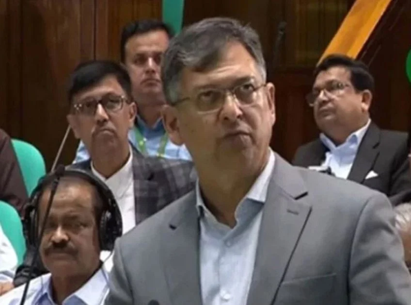 সংবিধান থেকে ৭ মার্চের ভাষণ বাদ দেওয়ার কথা বললেন স্বরাষ্ট্রমন্ত্রী