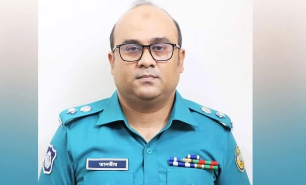 জুলাই অভ্যুত্থানের মামলায় পুলিশ কর্মকর্তা তানভীরকে গ্রে’প্তা’রের নির্দেশ