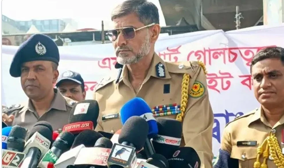 ঢাকায় ট্রাফিক আইন ভাঙলে স্বয়ংক্রিয় মামলা হবে: ডিএমপি কমিশনার