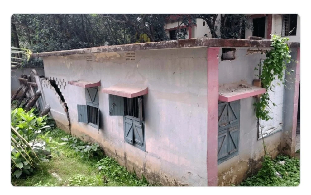 আদমদীঘিতে ৬ দপ্তরে নেই প্রধান কর্মকর্তা, ৩ ভবন ঝুঁকিপূর্ণ—দাপ্তরিক কাজে স্থবিরতা
