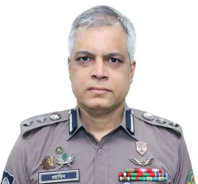 অপপ্রচারের বিরুদ্ধে সত্যের অবস্থান: অতিরিক্ত পুলিশ কমিশনার ওয়াহিদুল হক চৌধুরীর পাশে আমরা