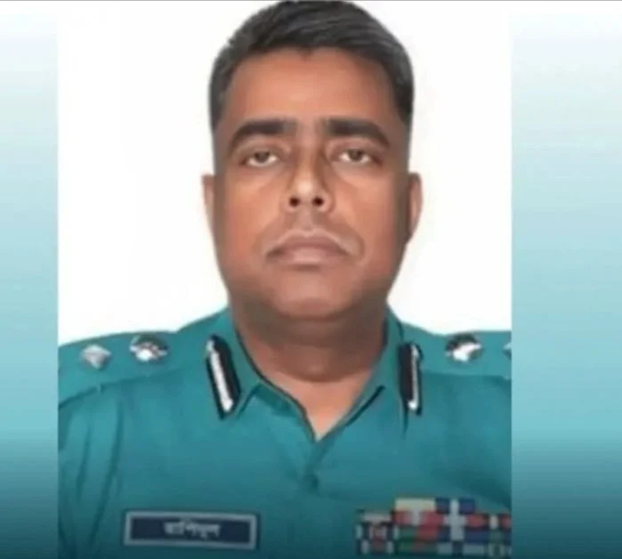 বেফাঁস মন্তব্যের জেরে খুলনার অতিরিক্ত পুলিশ কমিশনার রাশিদুল ইসলাম প্রত্যাহার