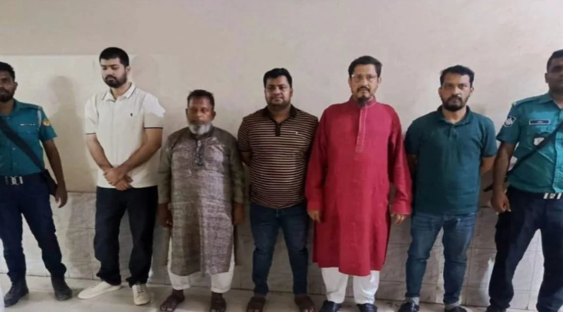 উত্তরায় বৈঠকের সময় আওয়ামী লীগের ৫ নেতা গ্রেপ্তার, উদ্ধার ১০ লাখ টাকা