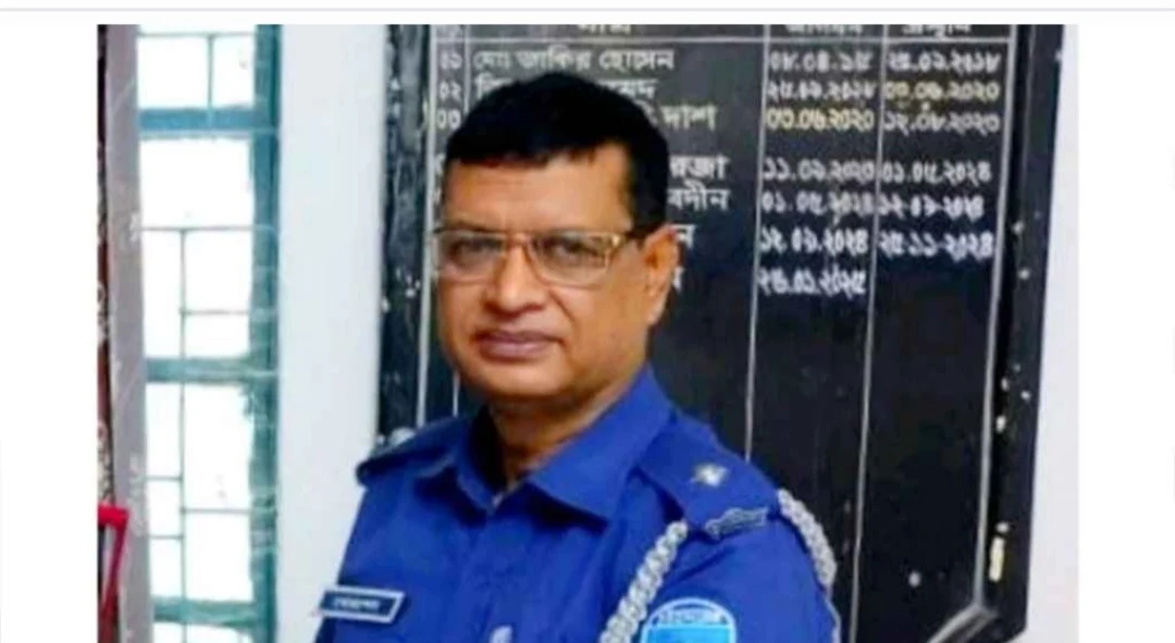 নোয়াখালীতে কিশোরীকে ধ’র্ষ’ণের অভিযোগ: পুলিশ কর্মকর্তা প্রত্যাহার, চার মাস ধরে আতঙ্কে পরিবার