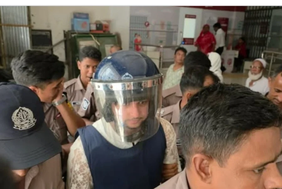 প্রতারণা মা’মলায় ফের গ্রে’প্তার দেখানো হলো কনটেন্ট ক্রিয়েটর তৌহিদ আফ্রিদিকে
