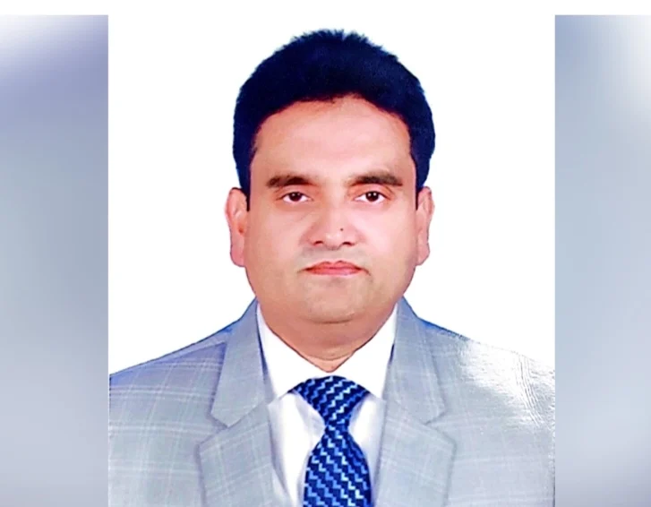 ভাই নয়, মহোদয় বলবেন’—সাংবাদিকের সঙ্গে সিভিল সার্জনের ফোনালাপ নিয়ে আলোচনা-সমালোচনা