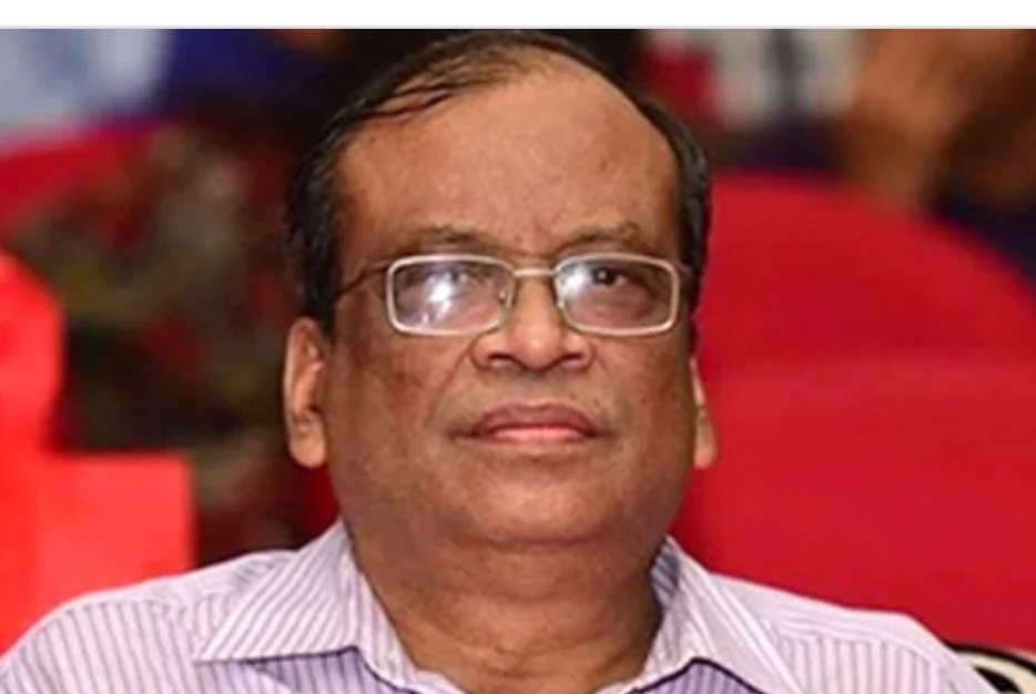 অধ্যাপক এ বি এম আবদুল্লাহর ইমেরিটাস পদ বাতিল, দুই বছরের বেতন-ভাতা ফেরতের নির্দেশ