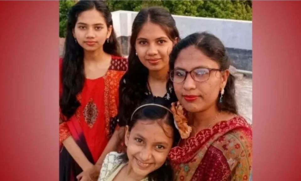 রায়পুরে নৃ’শংস হ’ত্যাকাণ্ড: মা ও তিন মেয়েকে কু’পিয়ে হ’ত্যা, গণপিটুনিতে নিহত ঘা’তক