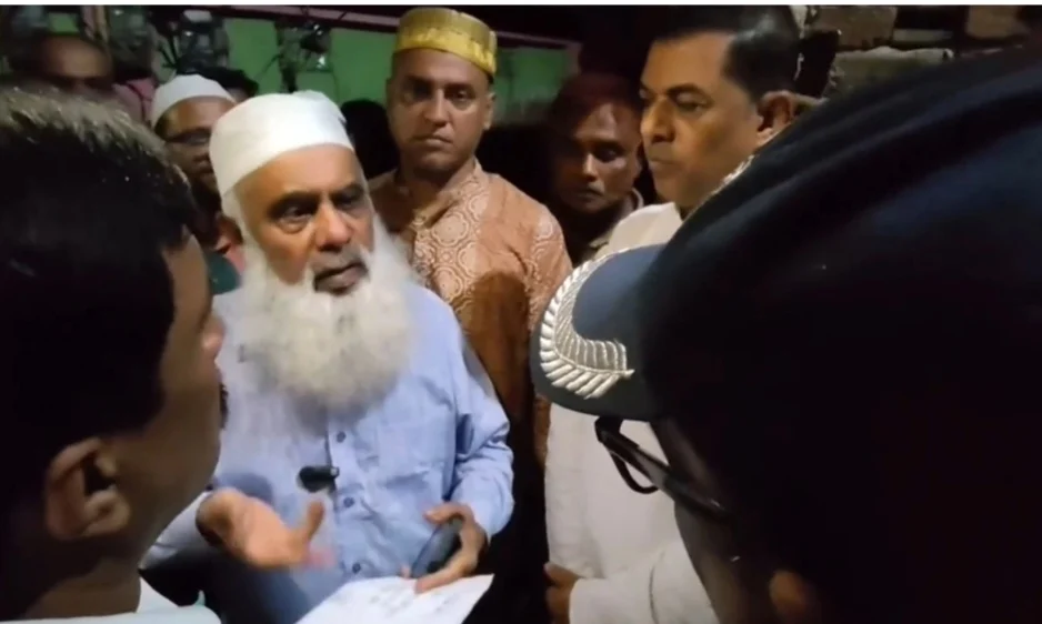 হয় মাদক ব্যবসায়ীদের কাছে সারেন্ডার করব, না হয় ক্ষমতা ছেড়ে দেব’: কুমিল্লায় গু’লিবিদ্ধ শিক্ষার্থীর মাকে এমপি মনিরুল হক