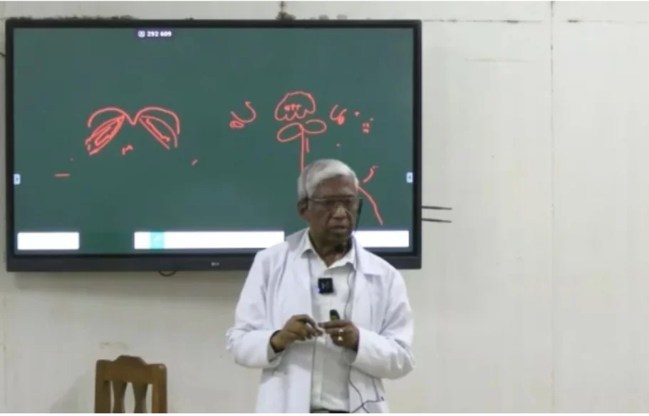 ভারতের মেডিকেল কলেজে পাঠদান করছেন সাবেক এমপি ডা. প্রাণ গোপাল দত্ত