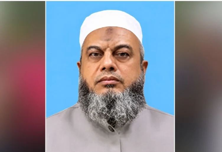 গুলশানে ৩০০ কোটি টাকার সরকারি প্লট বেহাতের অভিযোগ, ভূমিদ”স্যু চক্রের সিন্ডিকেটে সাবেক পূর্ত সচিবের সম্পৃক্ততার দাবি