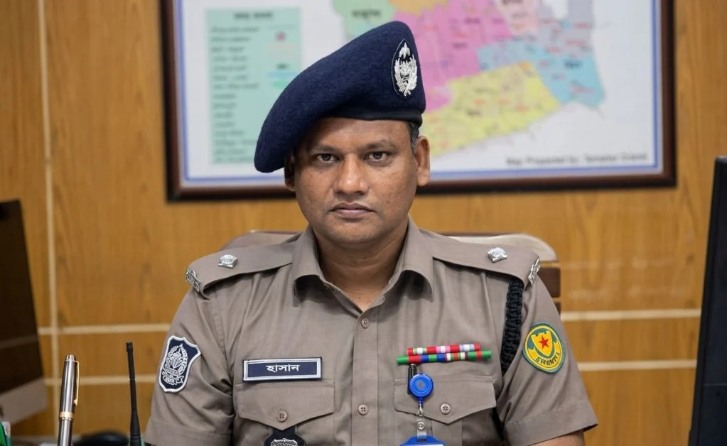 সিন্ডিকেট অব জাস্টিস: প্রতারকের ফাঁদে পল্লবী পুলিশ, ভুক্তভোগীদেরই গ্রেফতারের নজিরবিহীন নাটক!​