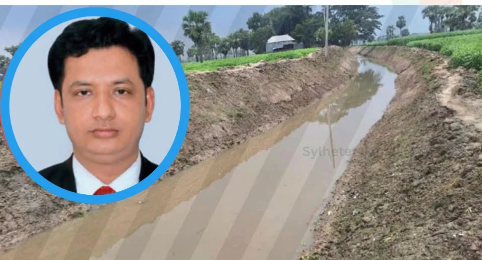 খাল পুনঃখনন শেষে ৭৩ লাখ টাকা সরকারি কোষাগারে ফেরত দিল সালথা উপজেলা প্রশাসন