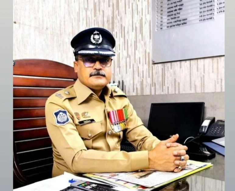 সিলেট কোতোয়ালী থানার ওসির বিরুদ্ধে ভূয়া সাইবার মামলার অভিযোগ: আলোচনায় ‘রাতের ভোটের’ বিতর্ক