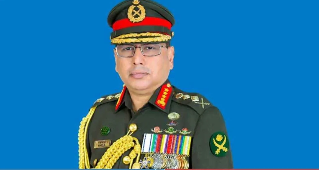 সফর শেষে দেশে ফিরলেন সেনাপ্রধান জেনারেল ওয়াকার-উজ-জামান