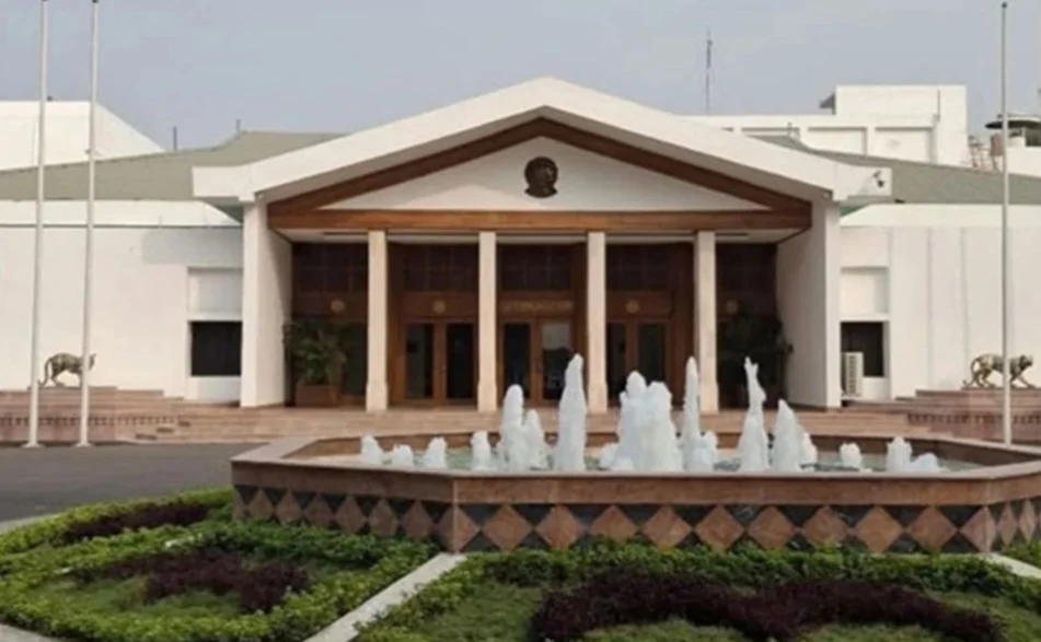 প্রধানমন্ত্রীর কার্যালয়ের পরিচালক নাসির উদ্দিন সারোয়ার প্রত্যাহার