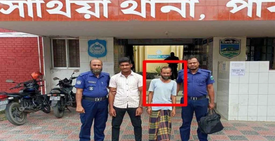 মা”দকাসক্ত ছেলেকে পুলিশে দিলেন মা, ভ্রাম্যমাণ আদালতে কারাদণ্ড