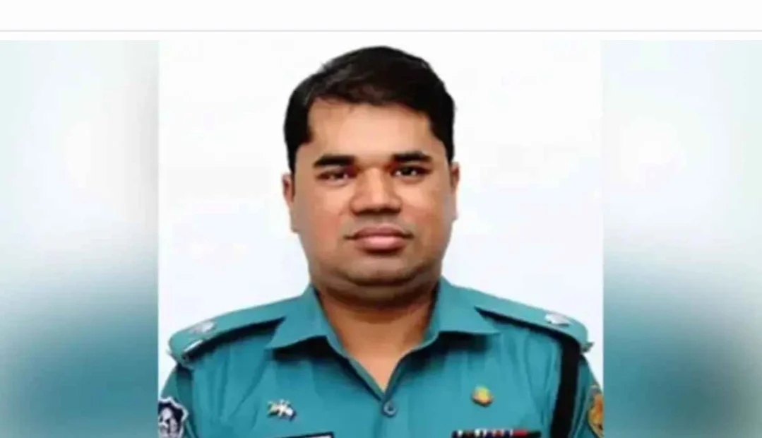 পলায়ন ও অসদাচরণের অভিযোগে সাবেক অতিরিক্ত পুলিশ সুপার মাসুদুর রহমান মনি বরখাস্ত