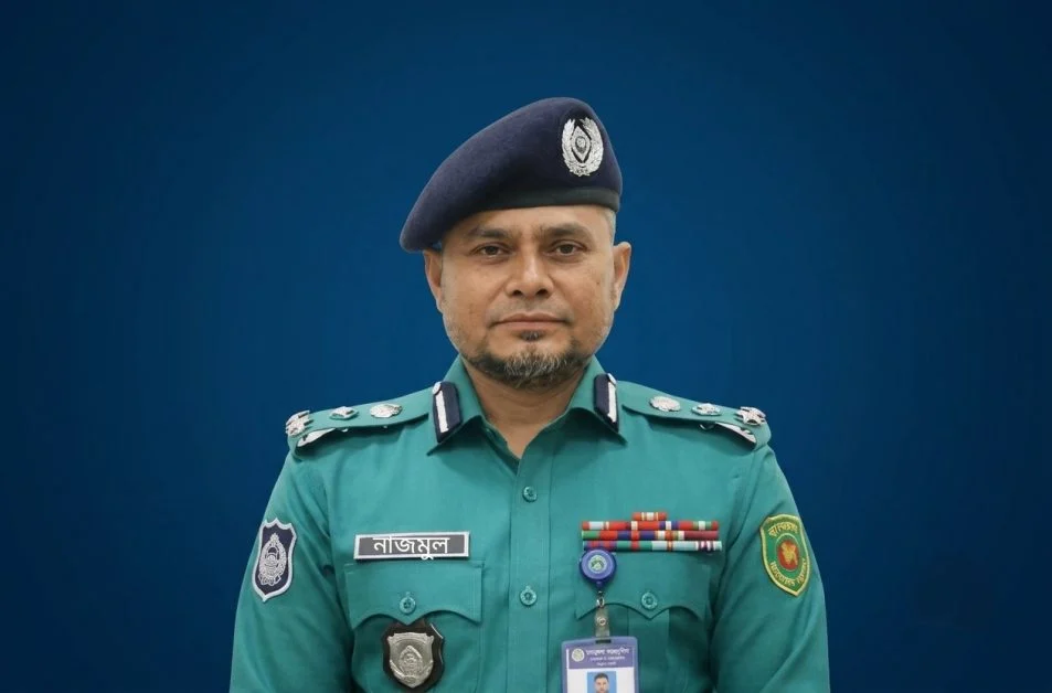 অন্যায় ও ষড়যন্ত্রের বিরুদ্ধে একজন বীর সেনানী: সৎ ও দূরদর্শী পুলিশ কর্মকর্তা ডিআইজি ড. নাজমুল করিম খান